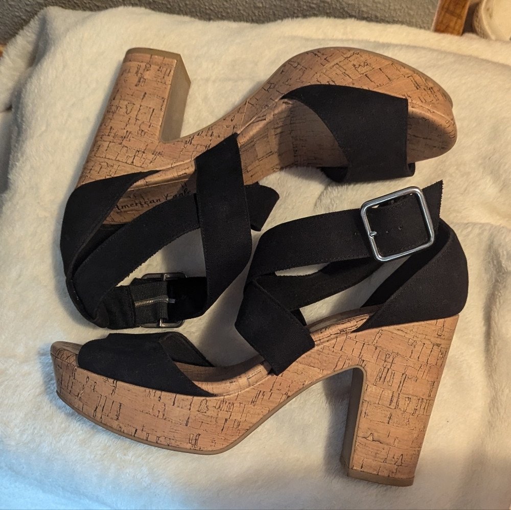 American Eagle Heels